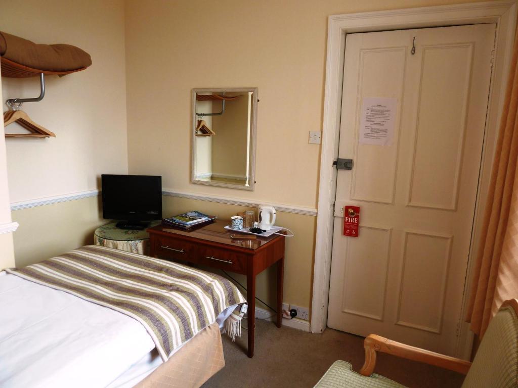 Worsley Arms 3*